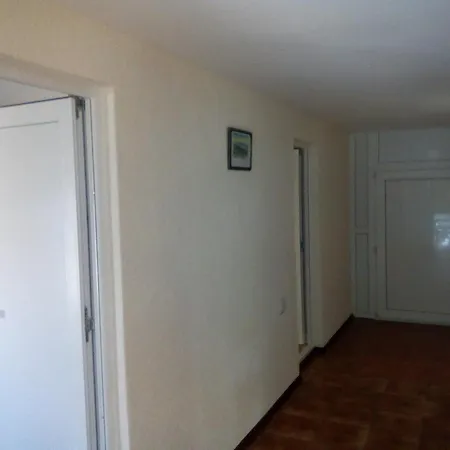 De Inchiriat 
